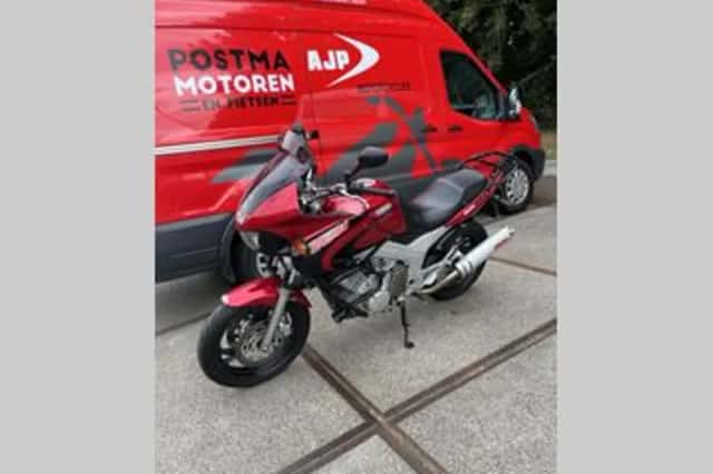 Yamaha TDM 850 (2000) thumbnail 4