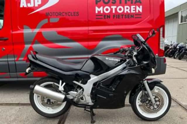 Suzuki GS 500 E (1995) thumbnail 1