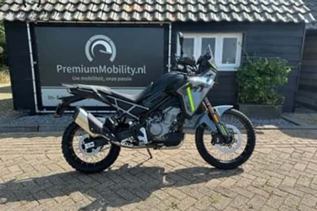 CFMOTO 450 MT (2026) thumbnail 2