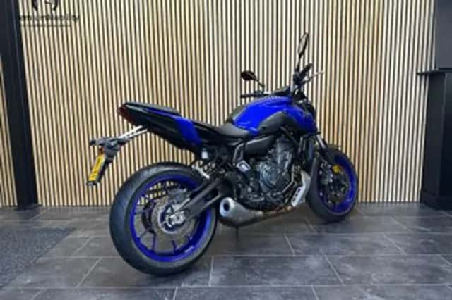 YAMAHA MT07 ABS (2022) thumbnail 3