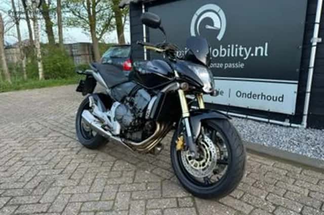 Honda CB 600 F HORNET (2007) thumbnail 3