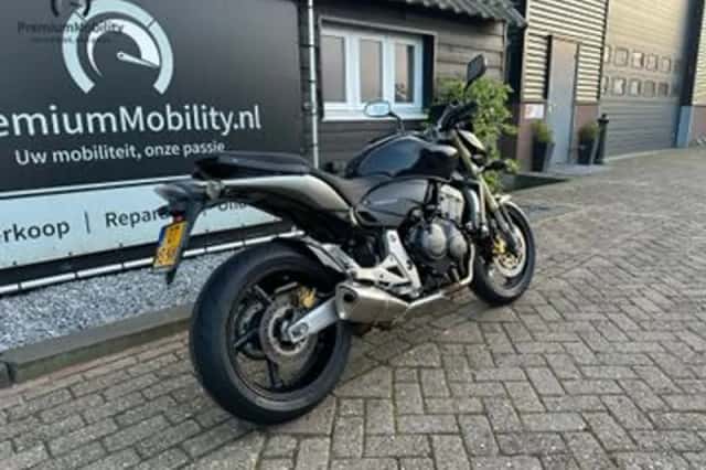 Honda CB 600 F HORNET (2007) thumbnail 5