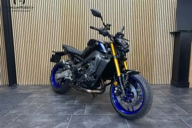 YAMAHA MT09 SP (2022) thumbnail 1