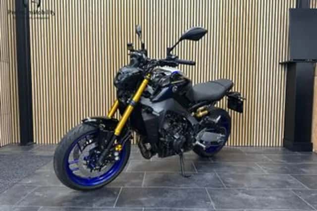 YAMAHA MT09 SP (2022) thumbnail 2