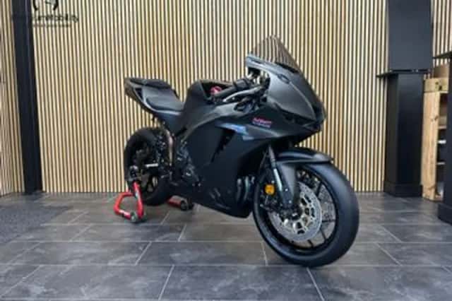 Honda CBR600RR (2026) thumbnail 2