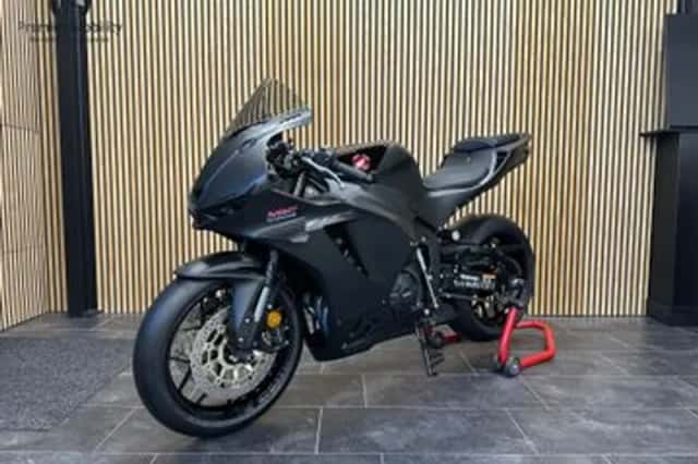 Honda CBR600RR (2026) thumbnail 3