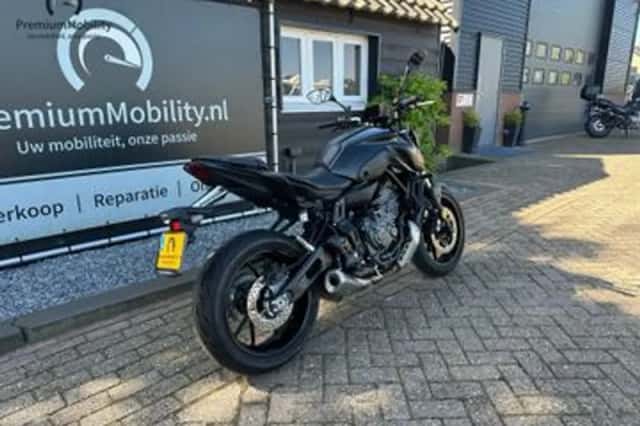 YAMAHA MT07 ABS (2024) thumbnail 6