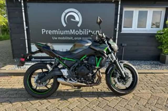 Kawasaki Z650 ABS (2023) thumbnail 2
