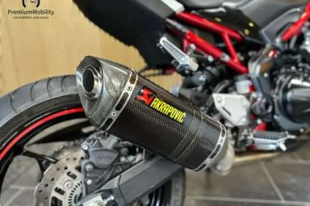 Kawasaki Z900 (2022) thumbnail 6