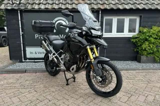 Triumph Tiger 1200 Rally Explorer (2024) thumbnail 1