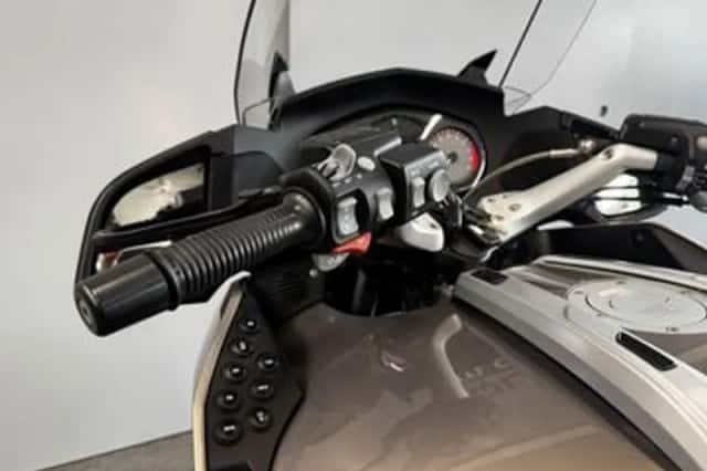BMW R 1200 RT (2008) thumbnail 5