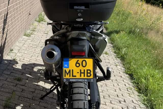 BMW F 800 (2014) thumbnail 5