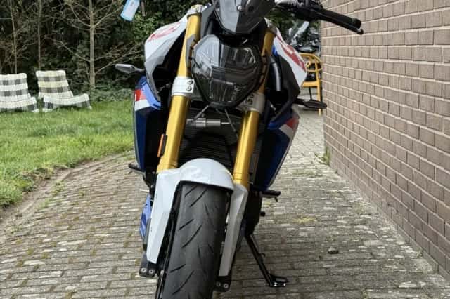 BMW F 900 R (2024) thumbnail 6