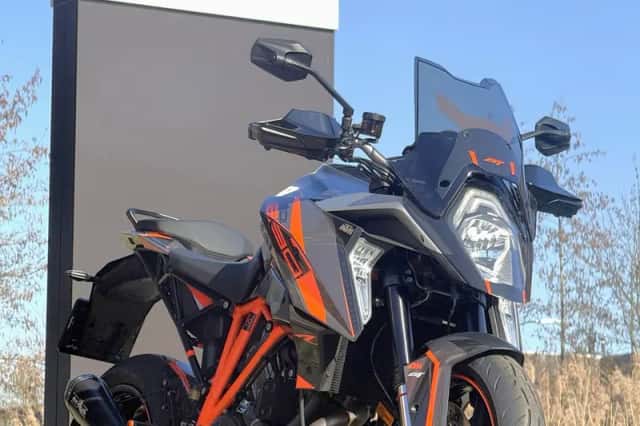 KTM 1290 (2018) thumbnail 1