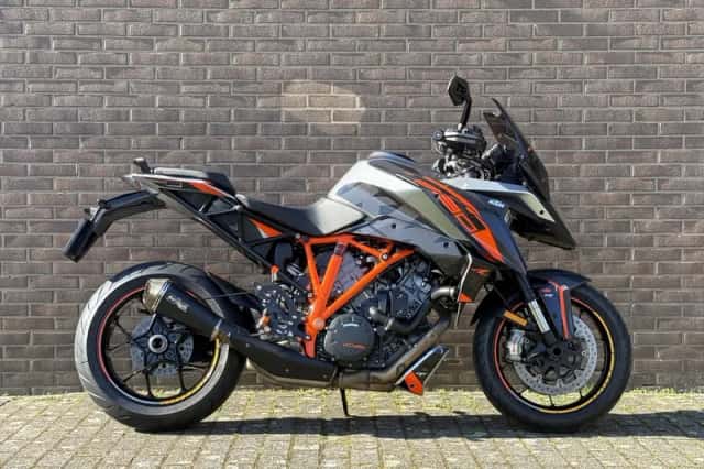 KTM 1290 (2018) thumbnail 2