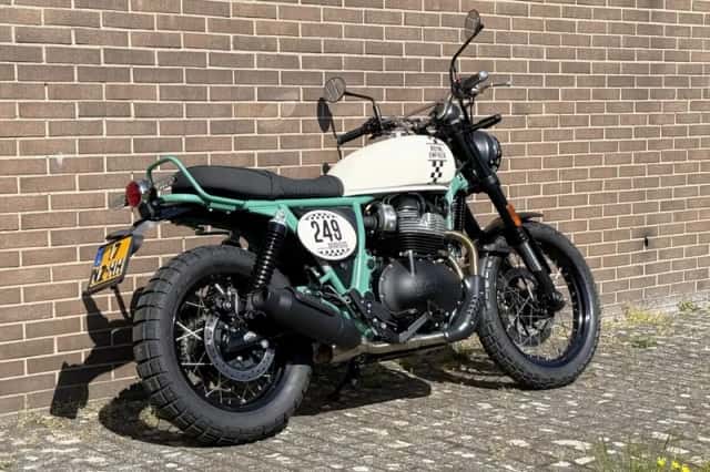 Royal Enfield Bear 650 (2025) thumbnail 3