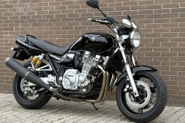 Yamaha XJR 1300 (2007) thumbnail 3