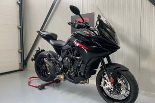 MV AGUSTA TURISMO VELOCE 800 (2026) thumbnail 2