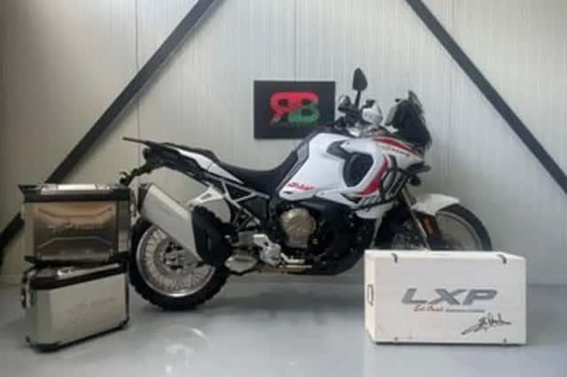 MV AGUSTA LXP ENDURO VELOCE (2026) thumbnail 1