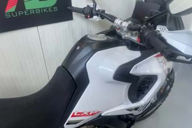 MV AGUSTA LXP ENDURO VELOCE (2026) thumbnail 6