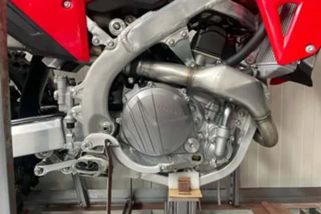 Honda CRF 450 R (2024) thumbnail 6