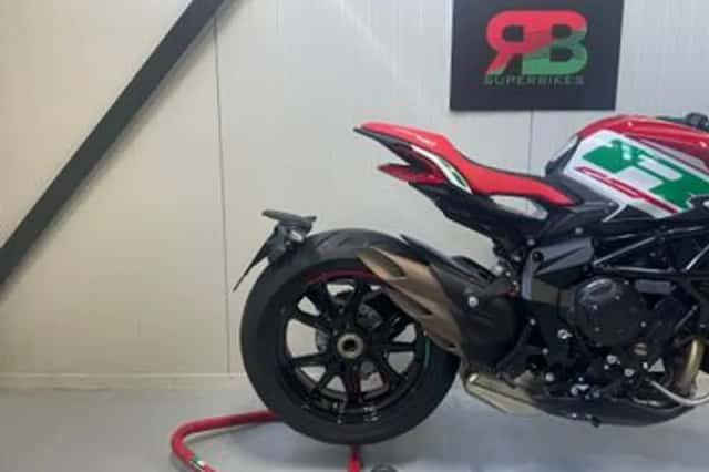 MV Agusta Dragster 800RC (2026) thumbnail 5