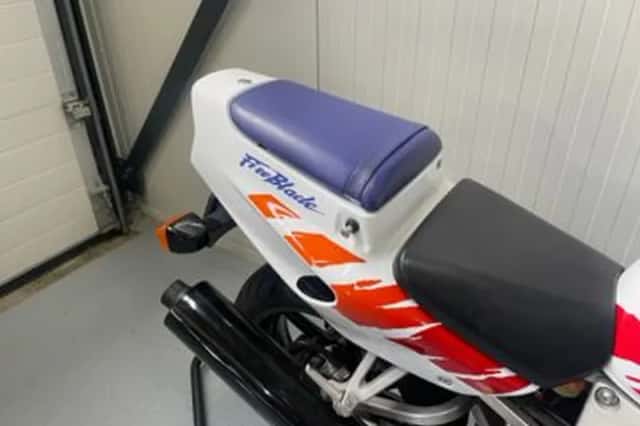 Honda CBR 900 RR Fireblade (1992) thumbnail 6