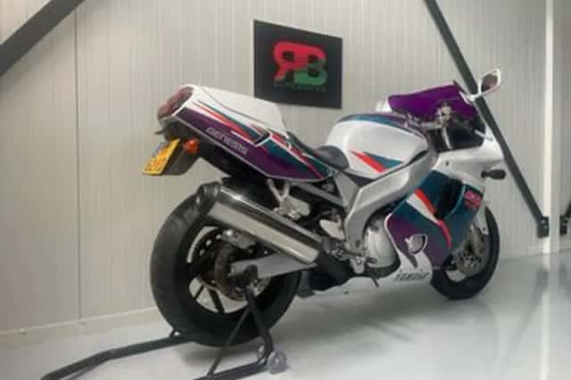Yamaha FZR 600 R (1995) thumbnail 3