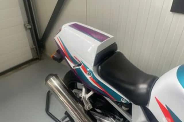 Yamaha FZR 600 R (1995) thumbnail 6