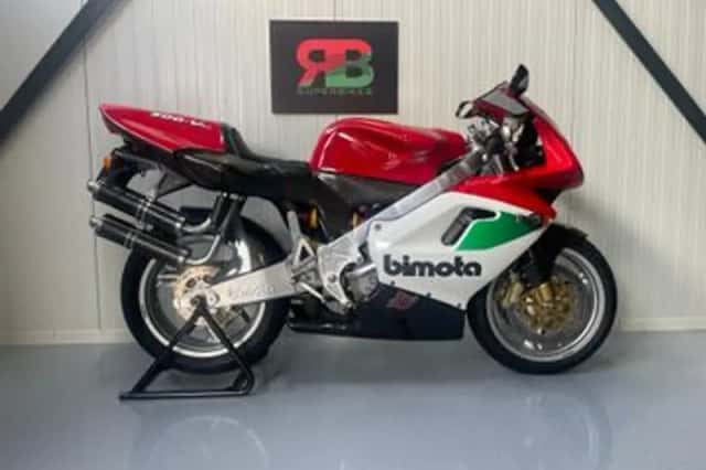 Bimota 500 V DUE (1998) thumbnail 1