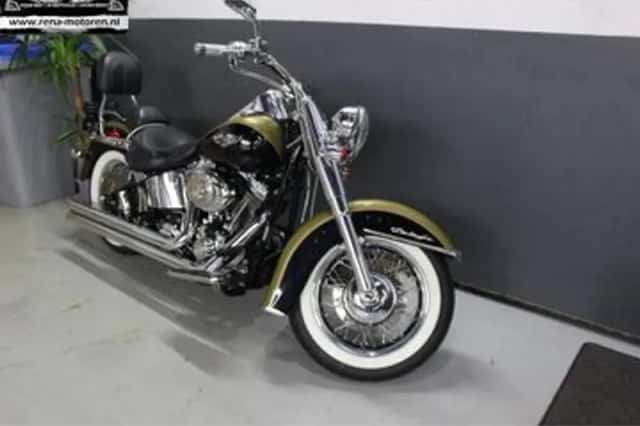 HARLEY-DAVIDSON SOFTAIL DELUXE FLSTN (2007) thumbnail 4