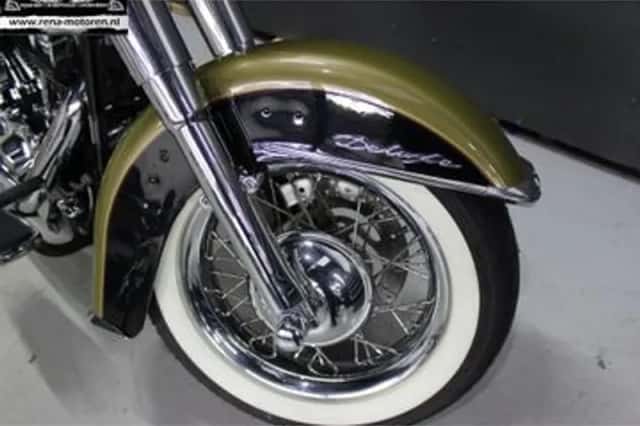 HARLEY-DAVIDSON SOFTAIL DELUXE FLSTN (2007) thumbnail 5