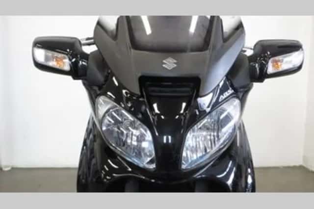 Suzuki AN 650 Burgman Executive (2014) thumbnail 2