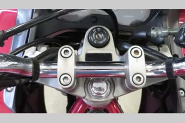 Yamaha XJ 600 S Diversion (2001) thumbnail 4