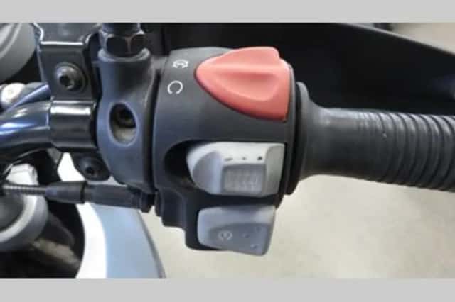 BMW F 650 GS (2004) thumbnail 4