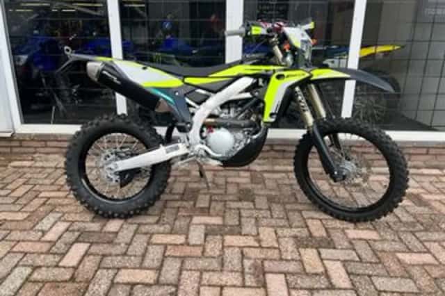 Fantic XEF 250 Black edition (2024) thumbnail 1