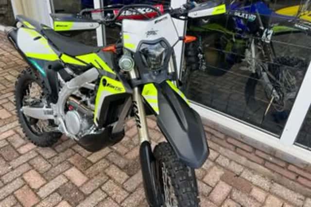 Fantic XEF 250 Black edition (2024) thumbnail 4