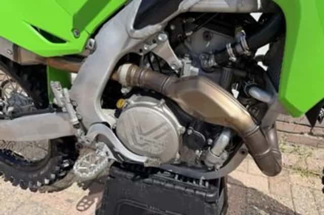 Kawasaki KX450 (2024) thumbnail 2