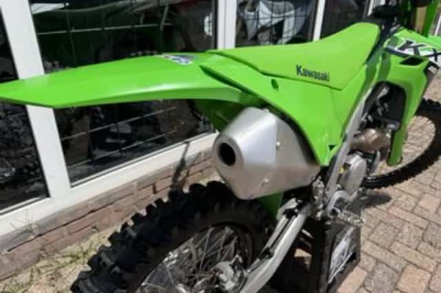 Kawasaki KX450 (2024) thumbnail 4