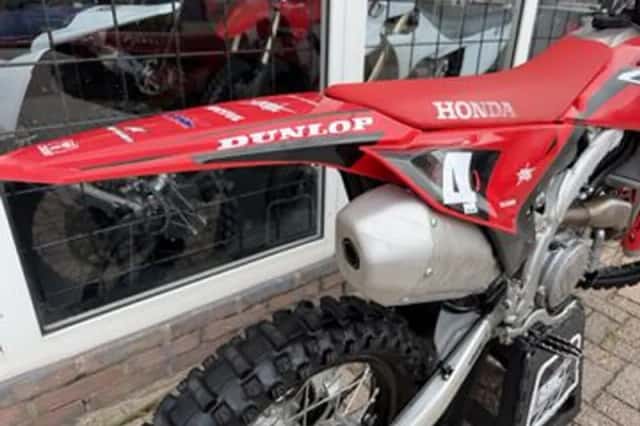 Honda CRF 450 R (2024) thumbnail 4