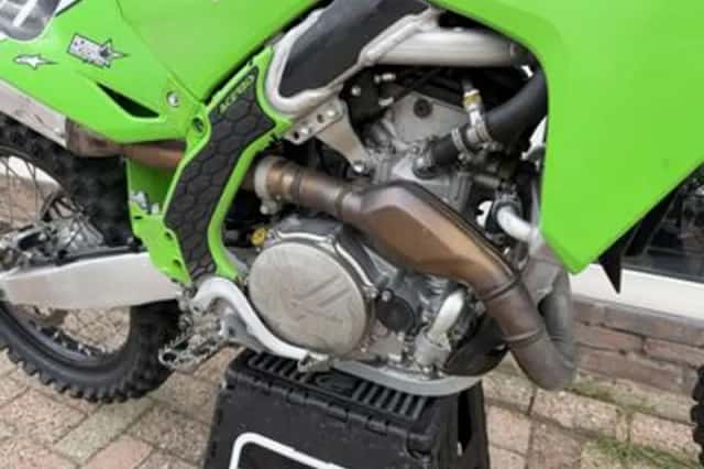 Kawasaki KX450 (2024) thumbnail 2