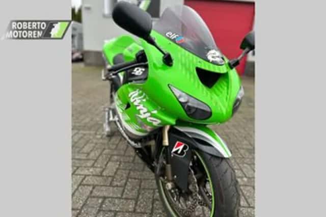 Kawasaki ZX 10R Ninja (2006) thumbnail 4