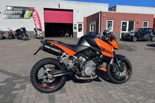 KTM Mega Nette 990 Super Duke (2011) thumbnail 1