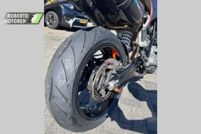 KTM Mega Nette 990 Super Duke (2011) thumbnail 5
