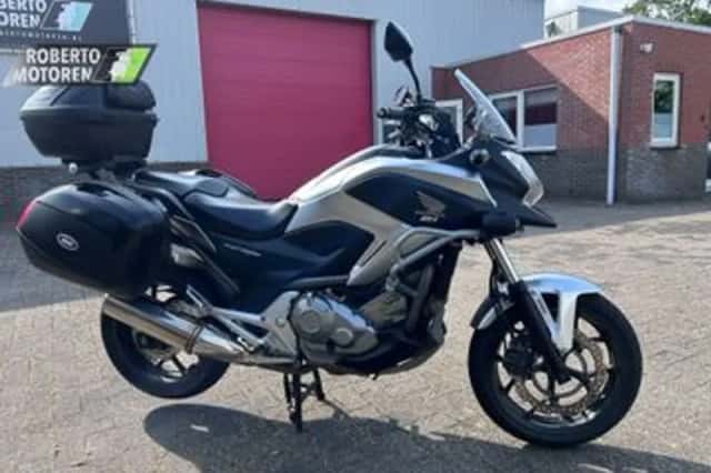 Honda NC700X (2012) thumbnail 4