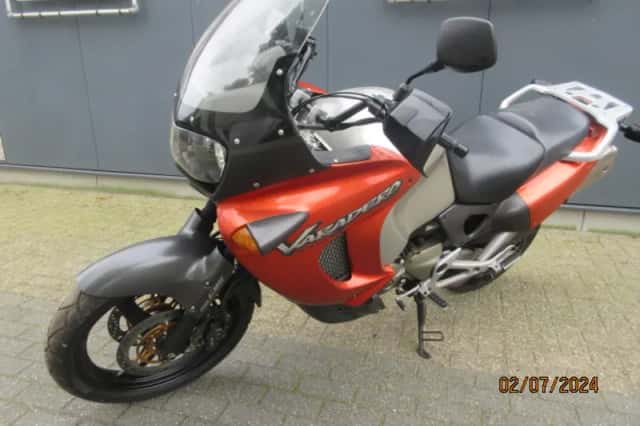 Honda XL 1000 V Varadero (1999) thumbnail 2