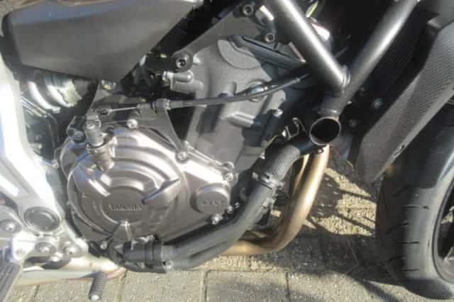 Yamaha MT-07 (2015) thumbnail 2