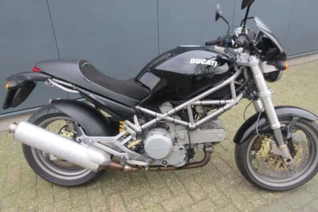 Ducati M 620 i.e (2003) thumbnail 1