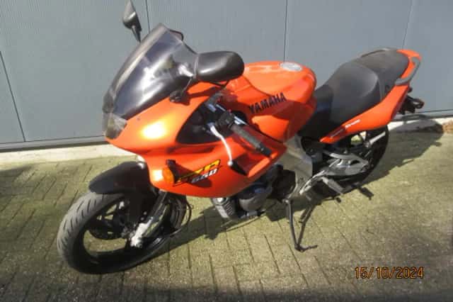 Yamaha SZR 660 (1999) thumbnail 1