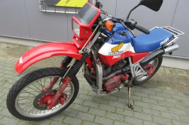 Honda XLV 750 R (1985) thumbnail 2